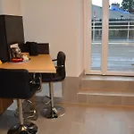 Appartement-Terrasse Parking Prive Meuble De Tourisme 4 Etoiles